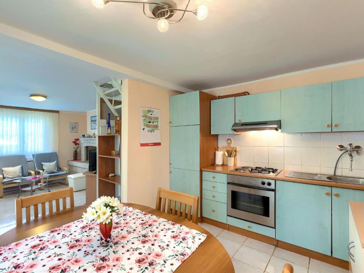 Holiday Home Lavanda - ROJ453 Žminj Buitenkant foto